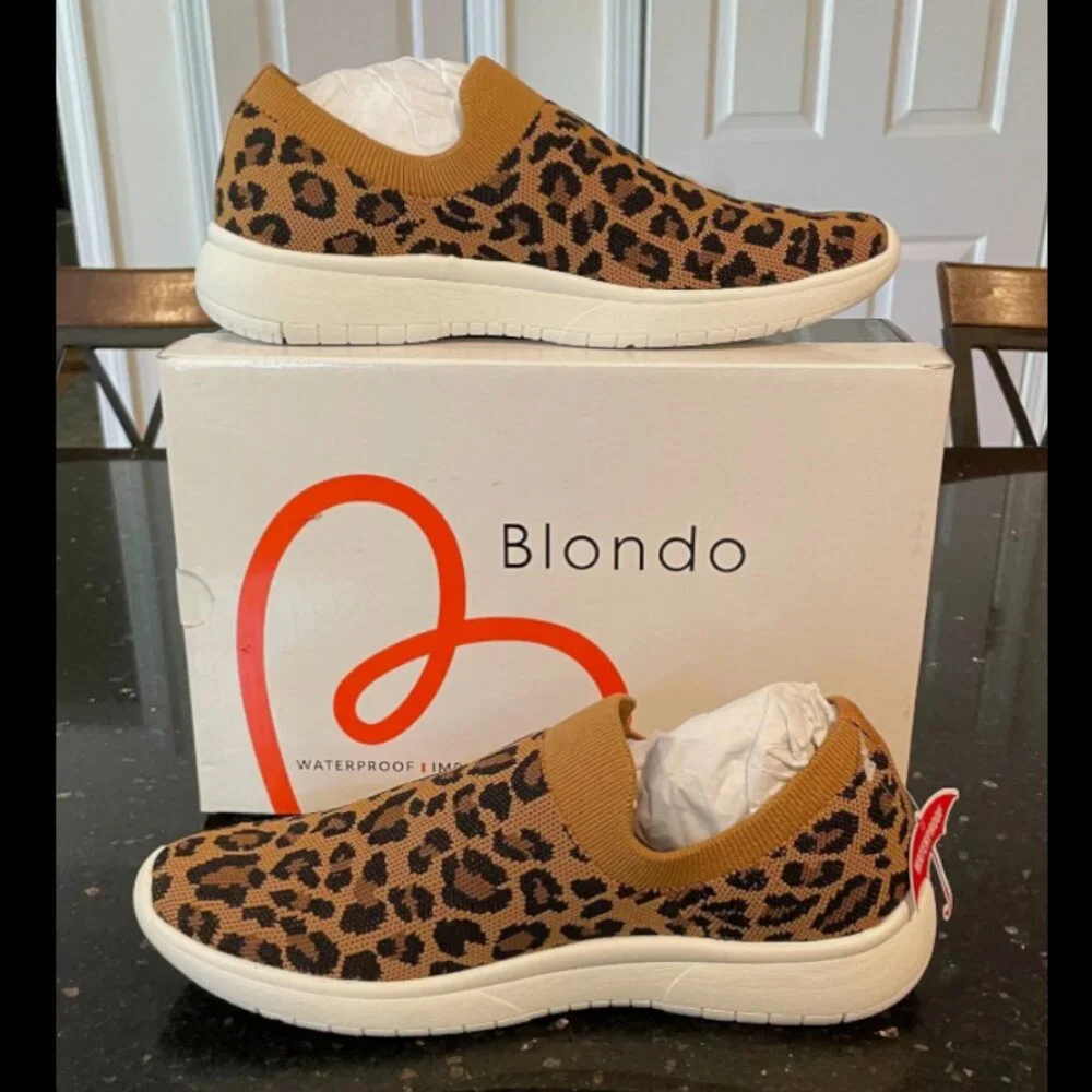 New Woman's Blondo Karen Waterproof Leopard Knit Slip-On Sneaker Size 10M - Picture 1 of 6